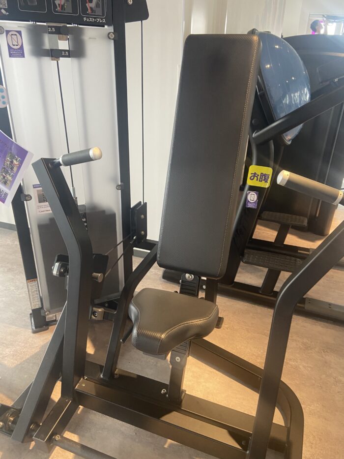 チェスト・プレス